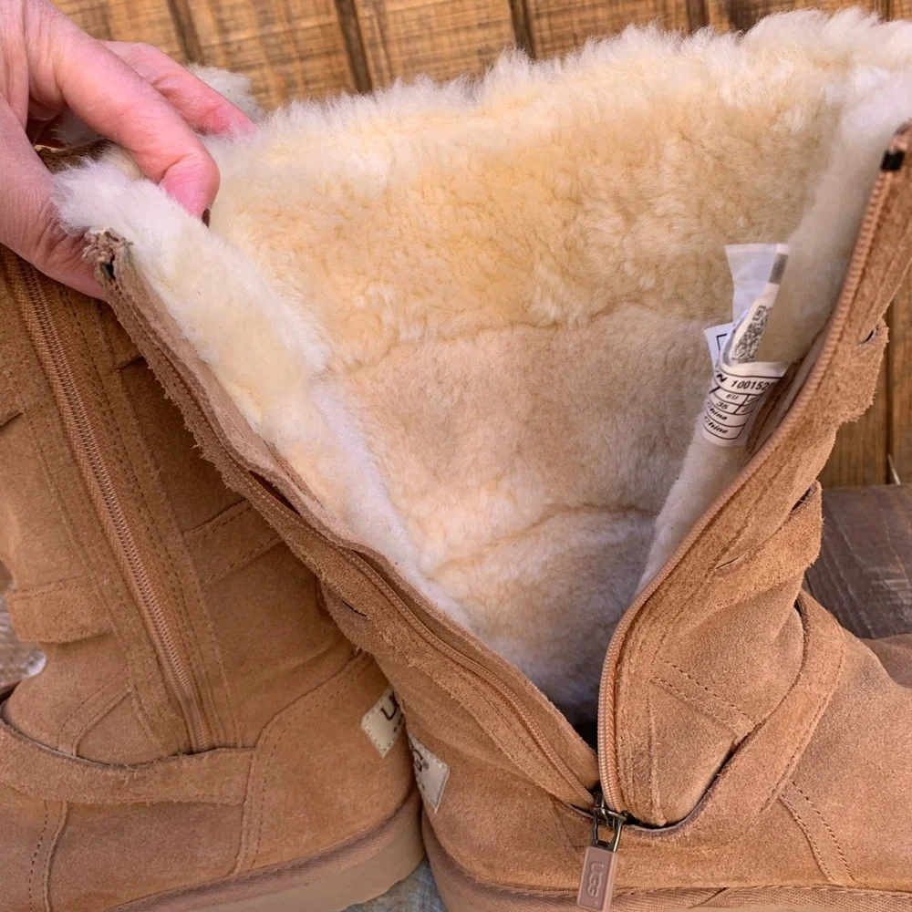 UGG maddi suede
